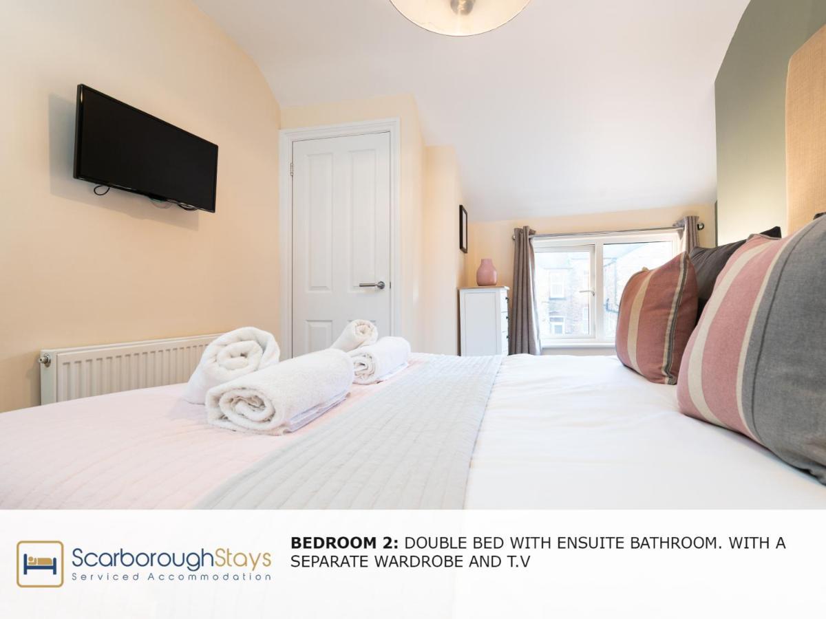 Scarborough Stays - Luxury Townhouse Ideal For Large Groups - Hot Tub Exterior photo